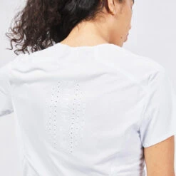 Quechua Tee Shirt Ultra Léger De Randonnée Rapide FH 500 Femme Ice. 10 Quechua Tee Shirt Ultra Léger De Randonnée Rapide FH 500 Femme Ice. -Quechua tee shirt ultra leger de randonnee rapide fh 500 femme ice 3